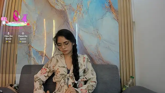 Carolina pm online show from 04-06-26, 10:54