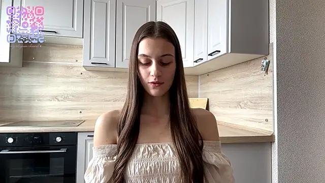 Snapshot of SwappingFate chatting on 03-31-26, 06:58 SwappingFate online show from 03-31-26, 06:58