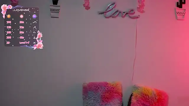 Snapshot of Ele_Enchanted chatting on 02-28-26, 08:10 Ele Enchanted online show from 02-28-26, 08:10