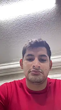 Snapshot of walterktm chatting on 03-22-26, 12:47 walterktm online show from 03-22-26, 12:47