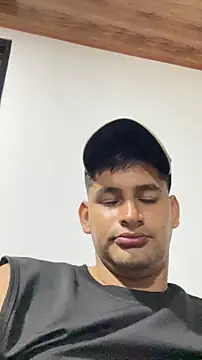 Snapshot of walterktm chatting on 03-23-26, 02:59 walterktm online show from 03-23-26, 02:59