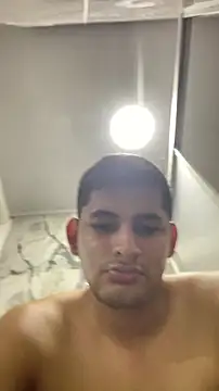 Snapshot of walterktm chatting on 04-01-26, 12:00 walterktm online show from 04-01-26, 12:00