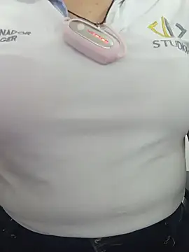 Samantha Harpeer online show from 02-18-26, 04:25