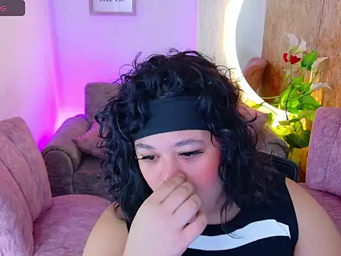 Snapshot of deva_big chatting on 02-25-26, 12:26 deva big online show from 02-25-26, 12:26