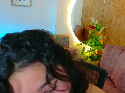 Snapshot of deva_big chatting on 03-09-26, 05:44 deva big online show from 03-09-26, 05:44