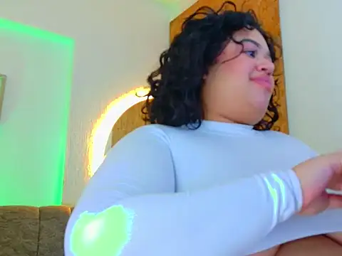 Snapshot of deva_big chatting on 04-05-26, 02:53 deva big online show from 04-05-26, 02:53