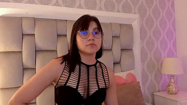 Snapshot of vero_domplay chatting on 03-23-26, 03:21 vero domplay online show from 03-23-26, 03:21