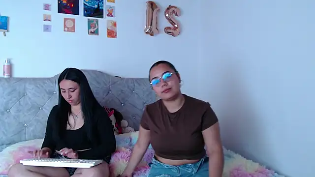 Snapshot of tuli_aily chatting on 02-19-26, 06:37 tuli aily online show from 02-19-26, 06:37