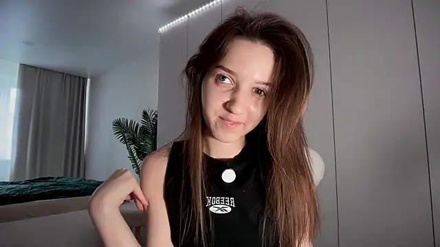 monnymoonn online show from 03-10-26, 05:56