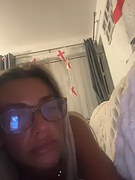 ScarlettGold  online show from 06-24-26, 10:53