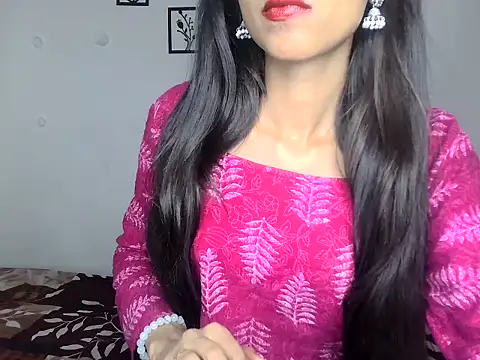 SIKSHA SINGH online show from 04-30-26, 09:08