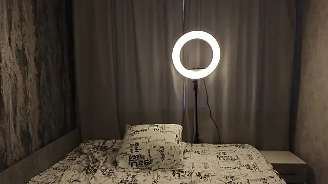 Snapshot of DevilWearsPradaa chatting on 02-23-26, 02:36 DevilWearsPradaa online show from 02-23-26, 02:36