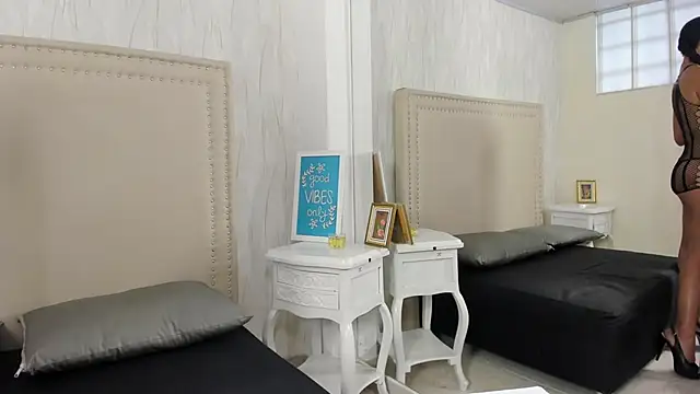 Snapshot of FernandaAvilax chatting on 05-16-26, 07:45 FernandaAvilax online show from 05-16-26, 07:45