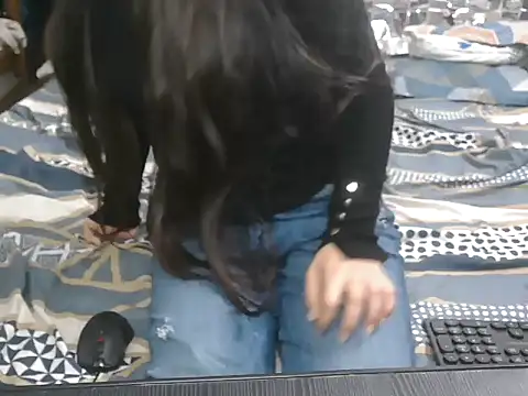 Desi Village Girl online show from 02-22-26, 04:49