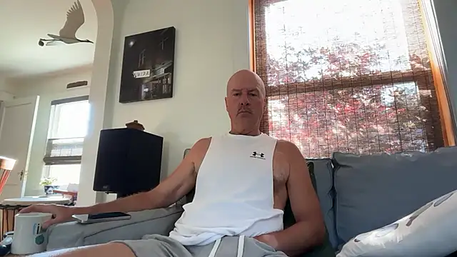 Snapshot of Guy__Grey chatting on 07-11-26, 12:19 Guy Grey online show from 07-11-26, 12:19