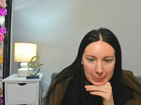 MiaFair online show from 02-21-26, 06:14