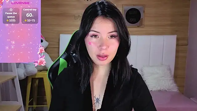 Kylia a online show from 04-30-26, 01:28