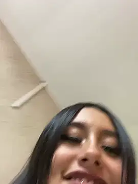 valeria pink18 online show from 03-24-26, 03:33