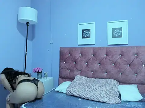 lilirousee online show from 02-25-26, 07:01