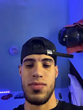 Snapshot of TOMAS_CONOR chatting on 03-15-26, 01:33 TOMAS CONOR online show from 03-15-26, 01:33