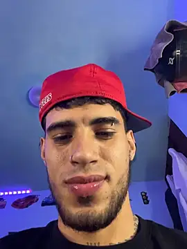 Snapshot of TOMAS_CONOR chatting on 03-16-26, 02:39 TOMAS CONOR online show from 03-16-26, 02:39