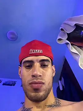 Snapshot of TOMAS_CONOR chatting on 03-17-26, 12:59 TOMAS CONOR online show from 03-17-26, 12:59