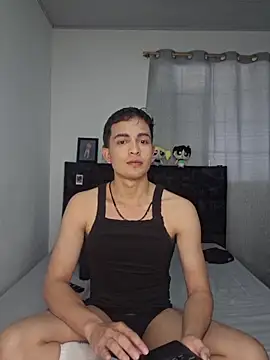 NewYoungHot online show from 02-24-26, 08:40