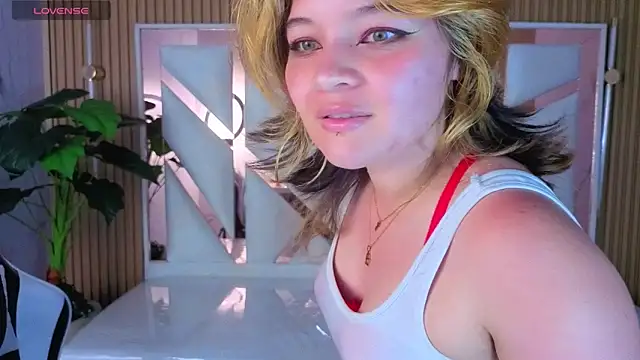 Snapshot of Jeonmei_tp chatting on 02-25-26, 12:37 Jeonmei tp online show from 02-25-26, 12:37