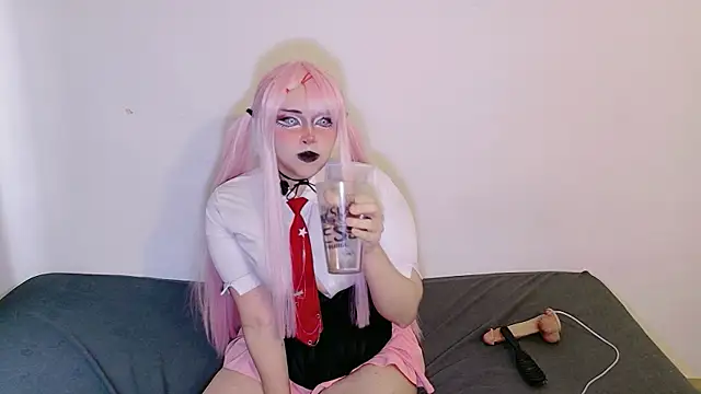 angeldust 777 online show from 04-11-26, 08:46