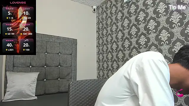 Little Twink19x online show from 04-05-26, 07:22