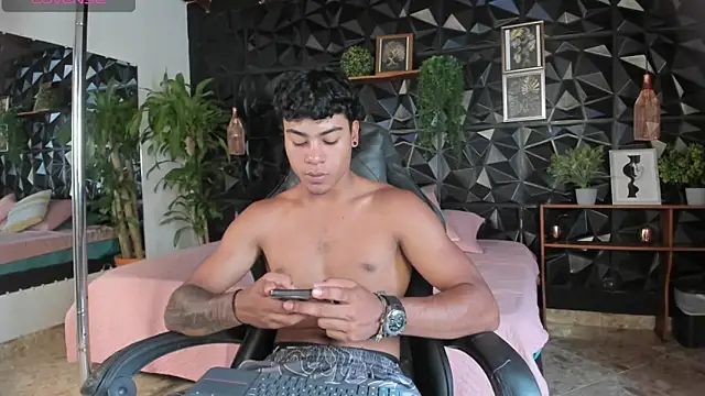 Snapshot of Jeremy_wallker chatting on 04-27-26, 08:51 Jeremy wallker online show from 04-27-26, 08:51