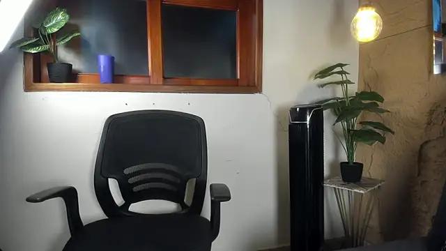 Snapshot of Jeremy_wallker chatting on 05-12-26, 08:50 Jeremy wallker online show from 05-12-26, 08:50