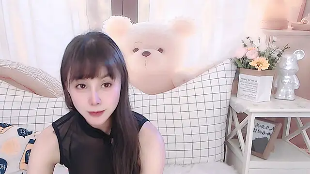 Luckmia333 online show from 02-27-26, 05:07