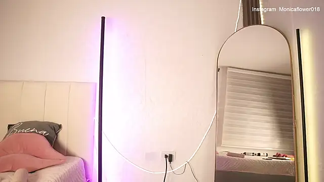 monicaflowerr online show from 05-14-26, 08:04
