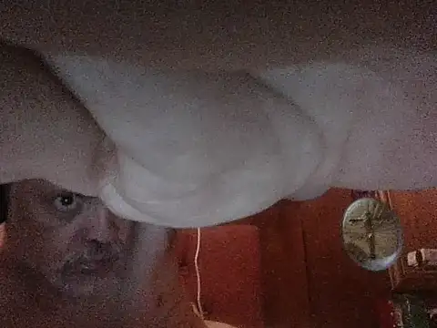 PilotingMuchness online show from 05-10-26, 01:22