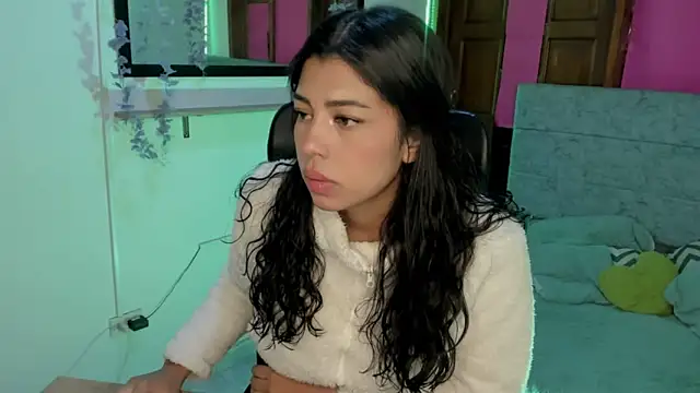 Aysha winxs online show from 05-24-26, 03:11