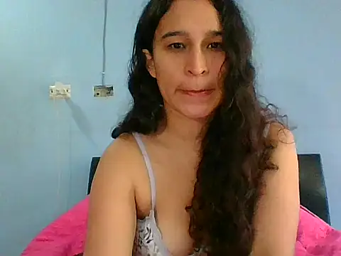 scarlettscottx  online show from 04-24-26, 07:16