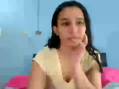 Snapshot of scarlettscottx_ chatting on 05-02-26, 06:46 scarlettscottx online show from 05-02-26, 06:46