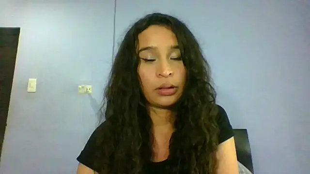 scarlettscottx  online show from 06-22-26, 12:02