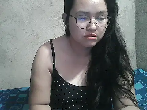 wildchinita00 online show from 05-14-26, 08:26