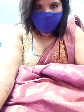 Snapshot of Tamil_Romantic_queen chatting on 03-20-26, 11:26 Tamil Romantic queen online show from 03-20-26, 11:26