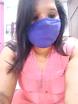 Snapshot of Tamil_Romantic_queen chatting on 03-24-26, 06:24 Tamil Romantic queen online show from 03-24-26, 06:24