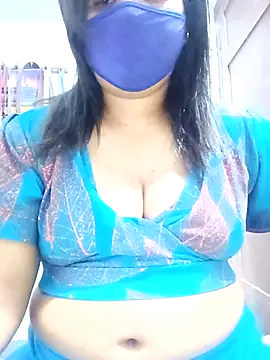 Snapshot of Tamil_Romantic_queen chatting on 03-26-26, 07:19 Tamil Romantic queen online show from 03-26-26, 07:19