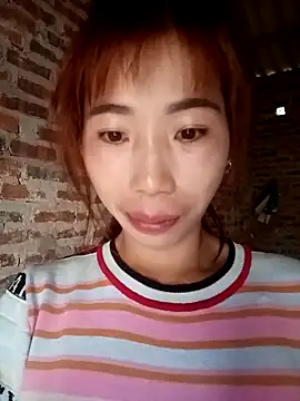 Snapshot of Vycute9900 chatting on 03-25-26, 12:16 Vycute9900 online show from 03-25-26, 12:16
