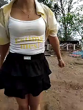 Snapshot of ngocbao11 chatting on 03-02-26, 12:57 ngocbao11 online show from 03-02-26, 12:57