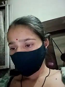 Vandana122 online show from 04-01-26, 03:53