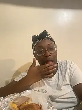 Sinfulwaterfalls online show from 02-21-26, 08:43