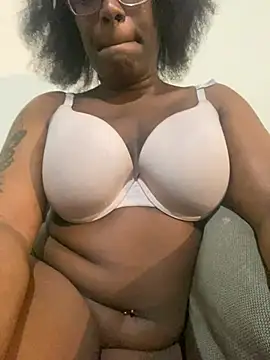 Sinfulwaterfalls online show from 05-12-26, 03:03