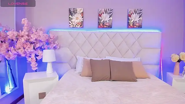 Bianca Monroe  online show from 03-23-26, 07:18