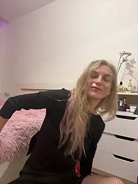 Faiiry  online show from 03-05-26, 03:46